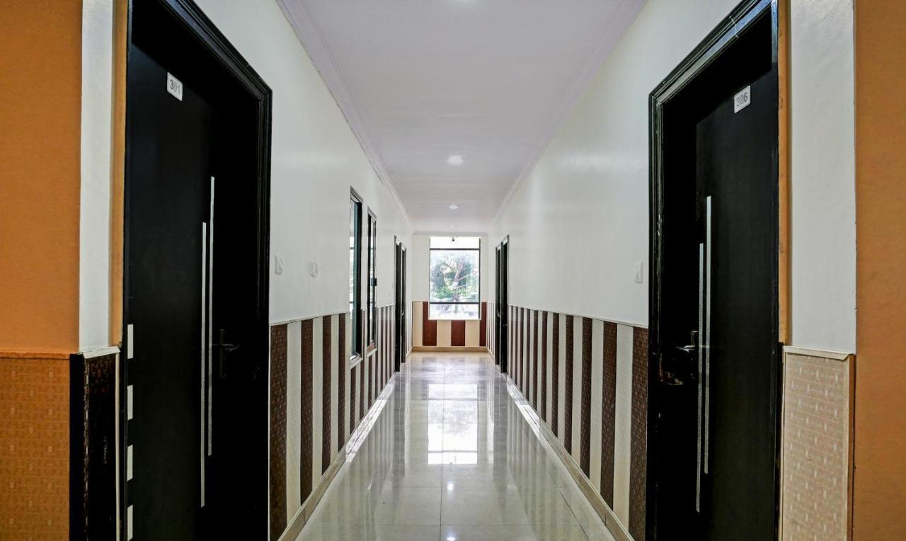 Itsy By Treebo - Ashoka Grand Hotel Varanasi Eksteriør billede